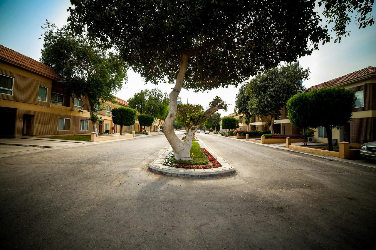 M Executive Residence&Boutique Hotel - Adults Only Khobar Extérieur photo